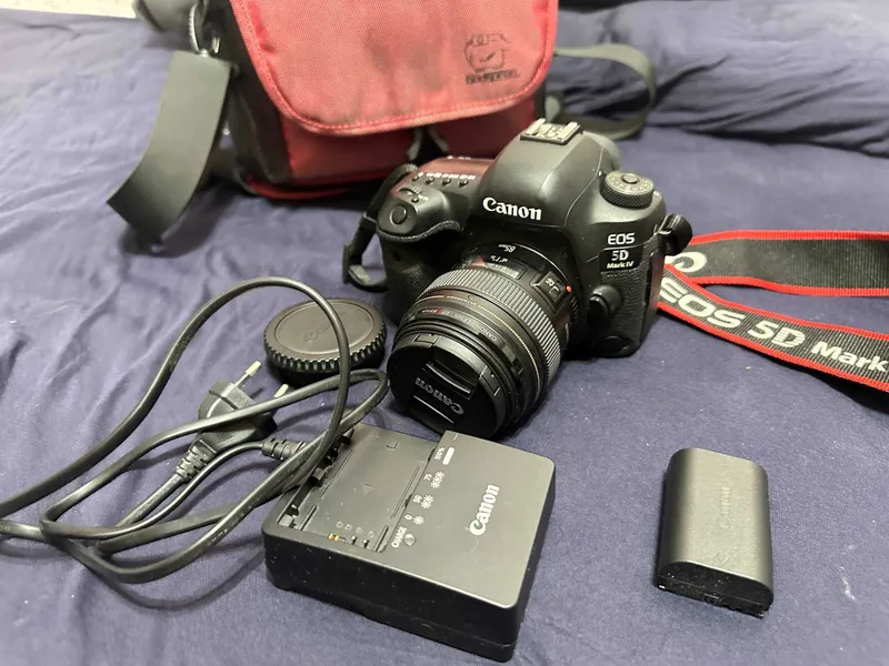 Canon EOS 5D Mark IV + портретный объектив 85mm 4