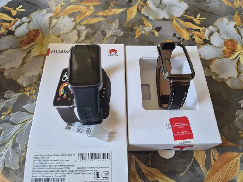 Продаётся смарт-браслет Huawei band 10 2 Продаётся смарт-браслет Huawei band 10 2