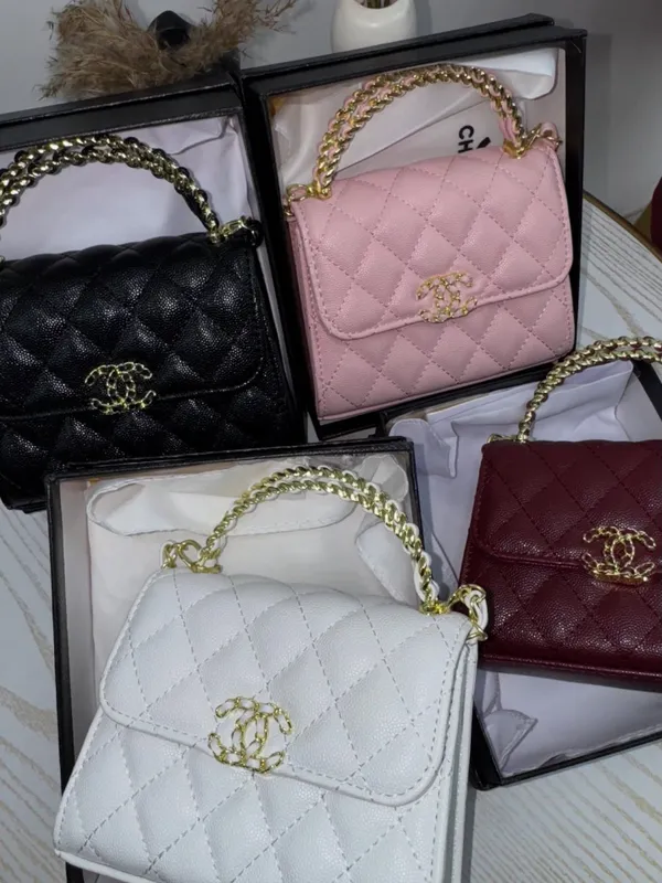 Оригинальная сумка Chanel, с коробкой и документами 1 Оригинальная сумка Chanel, с коробкой и документами 1