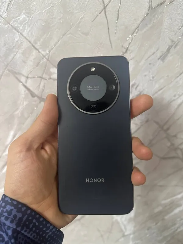 Срочно Honor X9d 12/256, состояние 10/9 3 Срочно Honor X9d 12/256, состояние 10/9 3