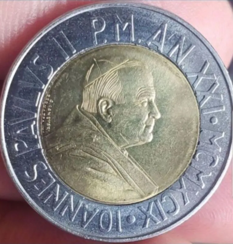 Редкая монета Ватикана. 1