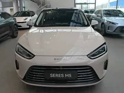 Seres m5 awd full boshlangich 30% tolov bilan nasiya savdo asosida 1