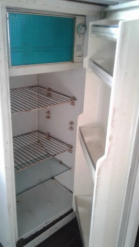 Продается холодильник" САРАТОВ" советского качества. — фото 2