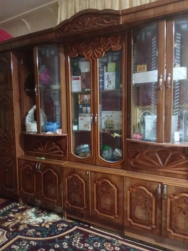 Shkaf garnitur sotiladi — фото 2