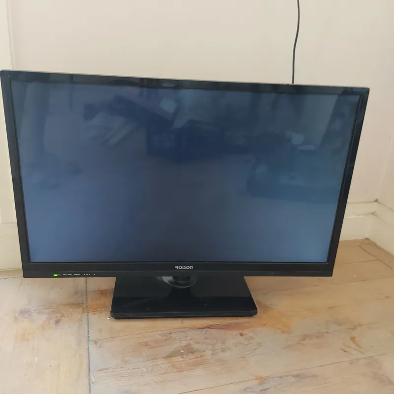 Телевизор - Монитор Roison 19" (48 см) /