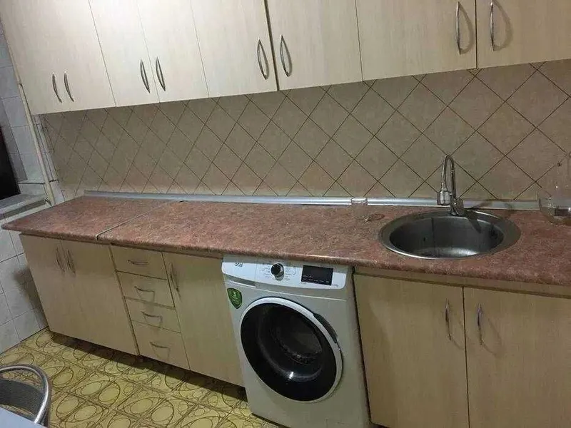 arenda ijara metro oybek-kosmonavtlar akuratniy 1 ta sherik bola kerak