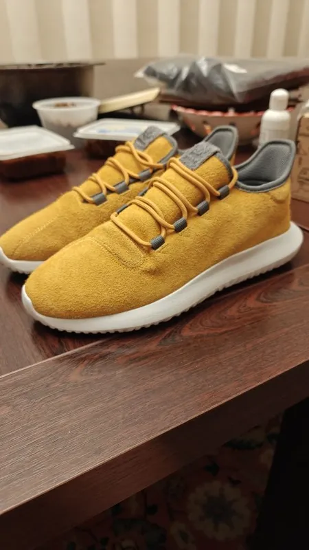 Кроссовки Adidas Tubular со скидкой 1 Кроссовки Adidas Tubular со скидкой 1