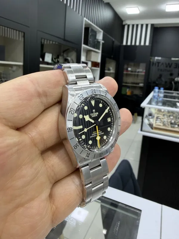 Tudor Black Bay GMT 2
