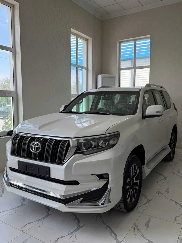 Toyota Land Cruiser Prado 150 — фото 1