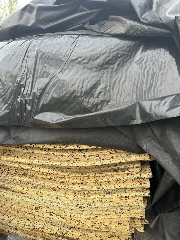 Chorva mollar tagiga nemis rezina matras 6 Chorva mollar tagiga nemis rezina matras 6