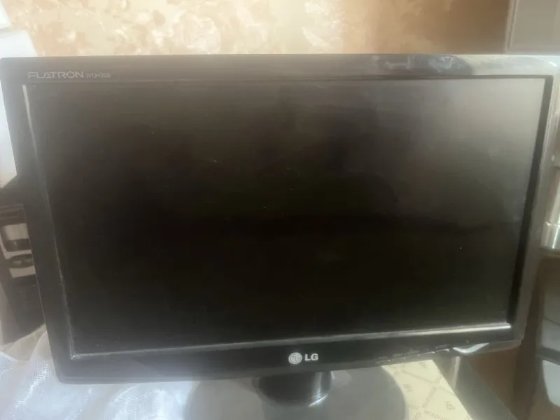 Монитор LG Flatron на запчасти