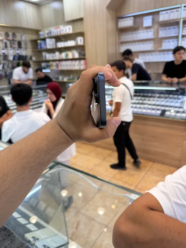 Iphone 15 pro max — фото 2
