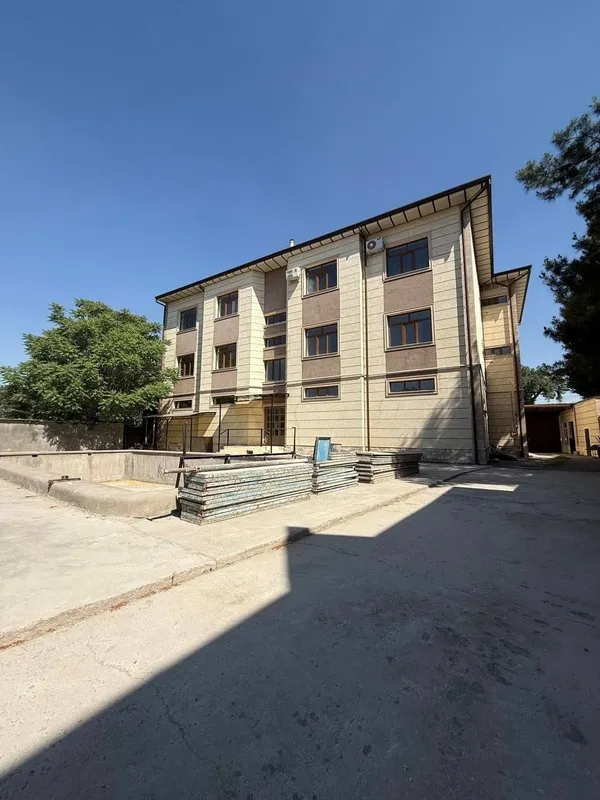 14 соток с готовым зданием 1700м²/Циалковская