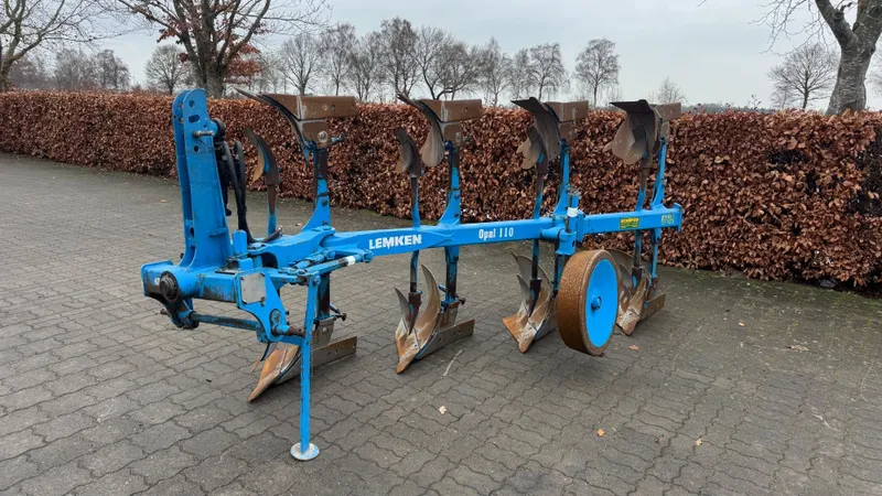 Lemken Opal 110 Belarus, John Deere, case Puma — фото 2