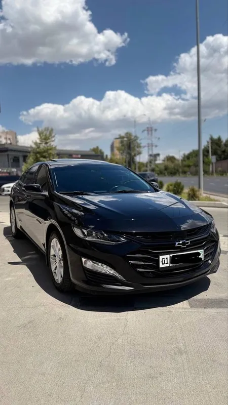 2025 Malibu 2 XL 2