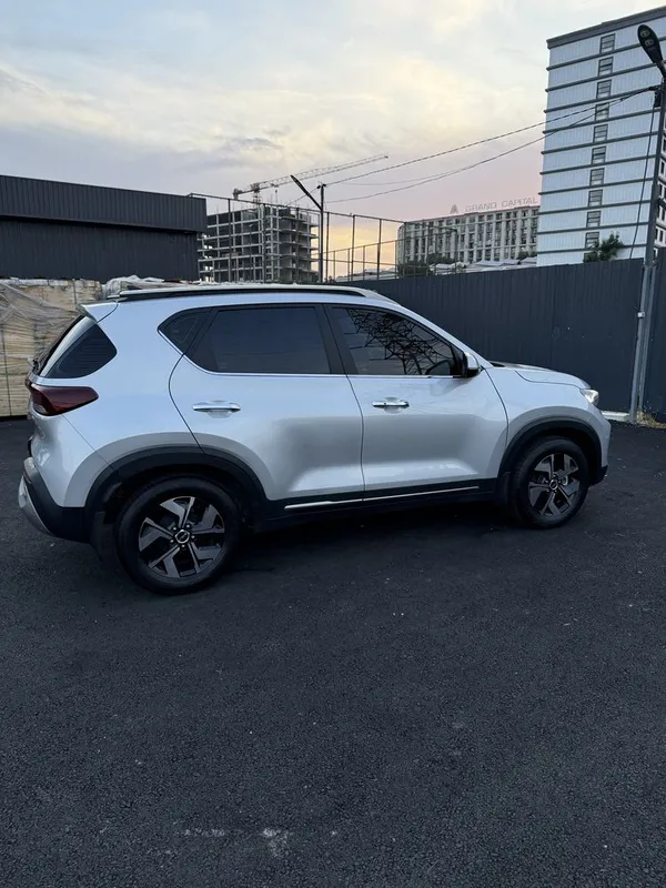 Срочно продается KIA SONET 3 поз фулл — фото 2