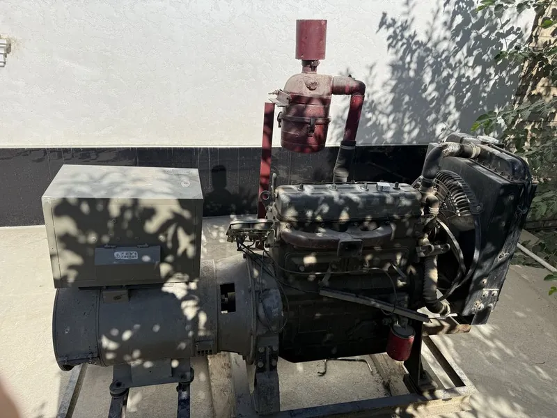 Generator sotiladi 3