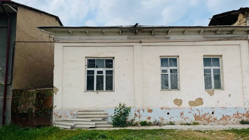 Nazarbek Turkistonda uchastka sotiladi — фото 1