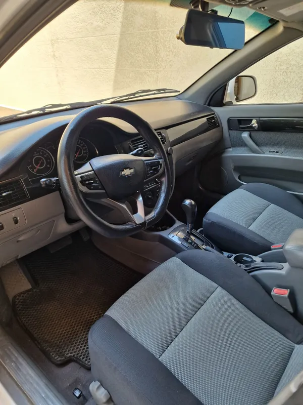 Chevrolet Gentra AT 4