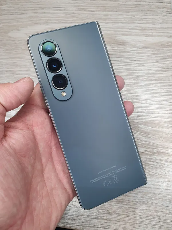 Samsung Fold4 256GB