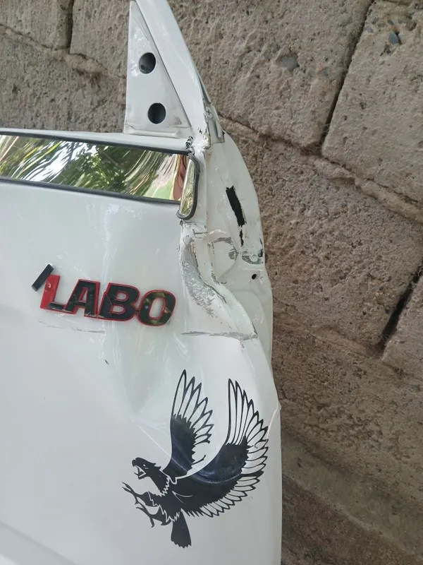Labo o'ng eshik sotiladi rasimdagidek kimga kerak bulsa — фото 2