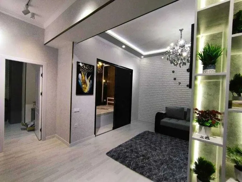 Срочно сдам евро 2х ком кв-ру 7/9 ЖК New life ор-р IT Park А1 — фото 1