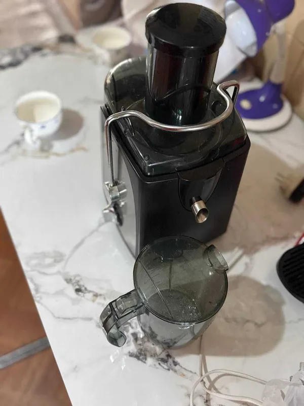 Продам соковыжималку 2