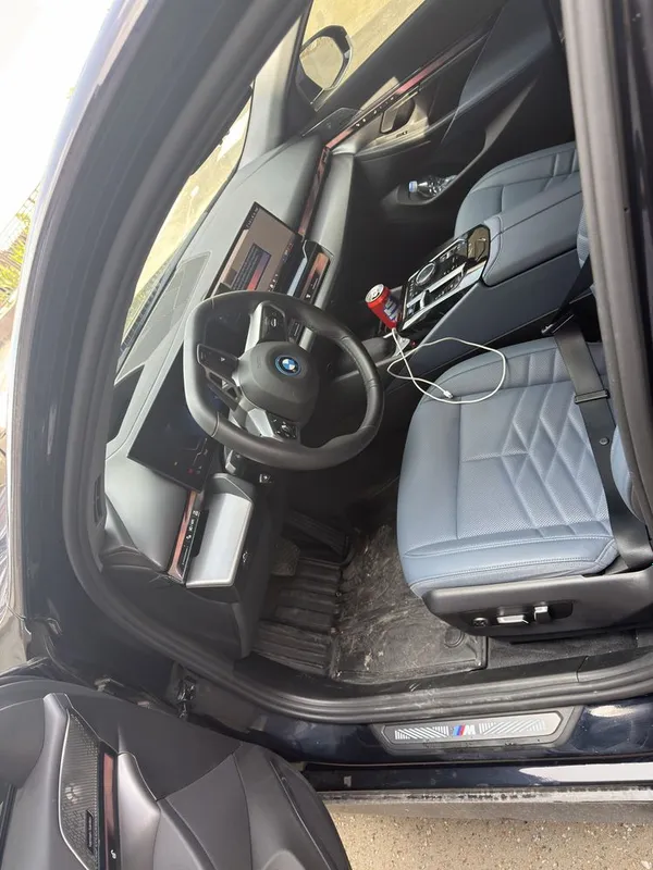 BMW i5 40L M-Sport 2025 yil — фото 5