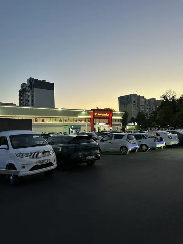 Joxori va popkorn aparat sotiladi 7