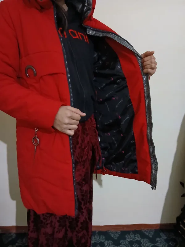 Ayollar qishgi kurtkasi, razmer 46-48, sifati — фото 5