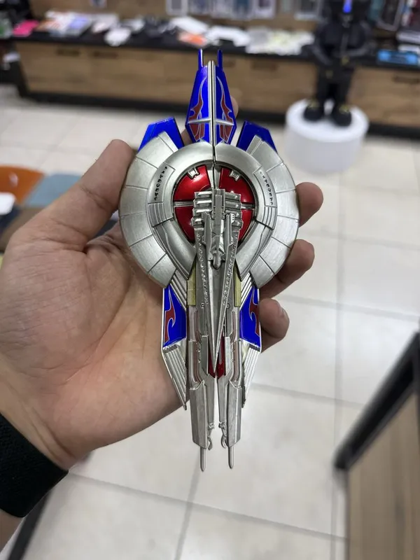 Transformers kolleksion original figurkasi 2