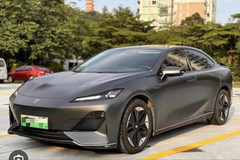 Автомашина Deepal SL 03