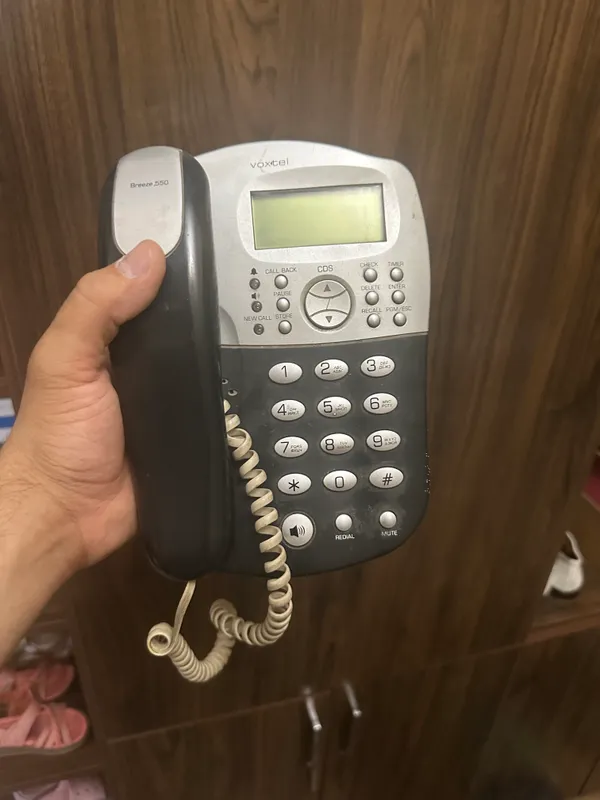 Ishlagan rabochiy  damashniy telefon