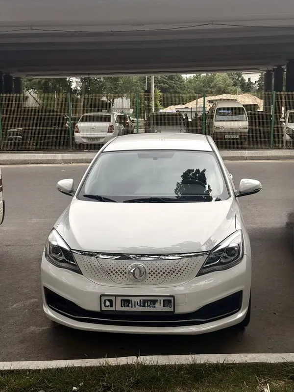 DongFeng Aeolus E70 1 DongFeng Aeolus E70 1