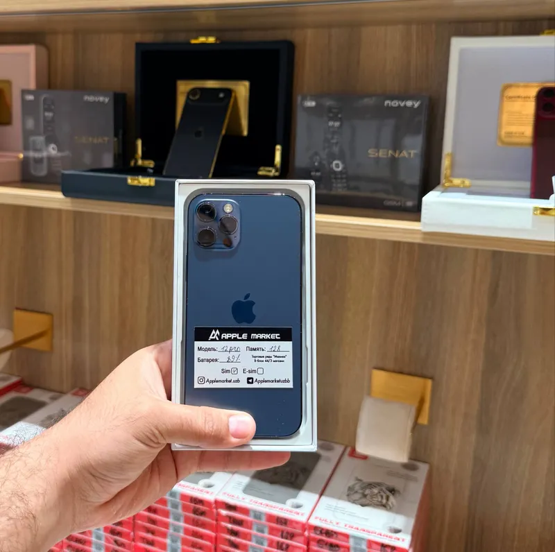 iPhone 12 Pro 128GB 4 iPhone 12 Pro 128GB 4