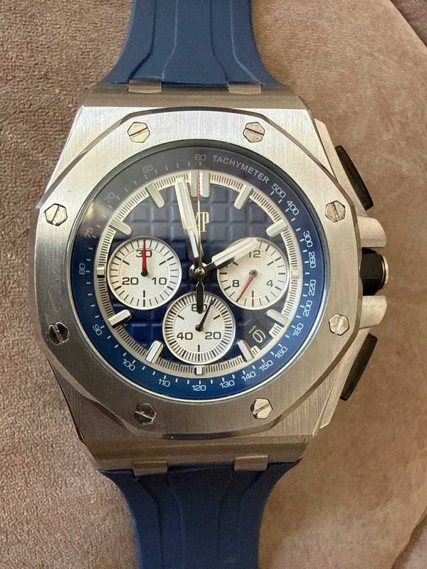 Соат сотилади ROYAL OAKOFFSHORE J03109 1 Соат сотилади ROYAL OAKOFFSHORE J03109 1