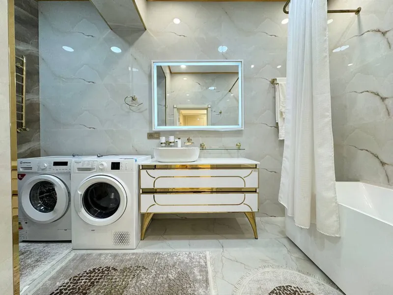 3-комнатная квартира, 175 м², Мирабад 9