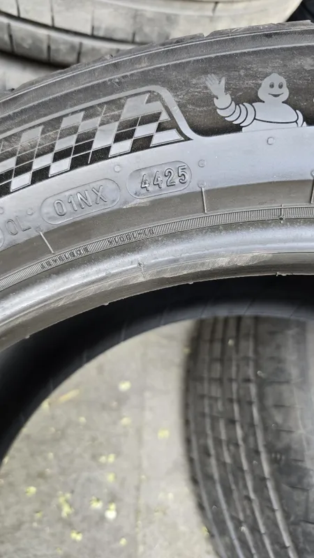 285/45/R22 Michelin pilot sport⁵ energy 4