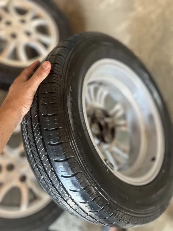 Gentra diska balon R17 4x114 redlain 3 Gentra diska balon R17 4x114 redlain 3