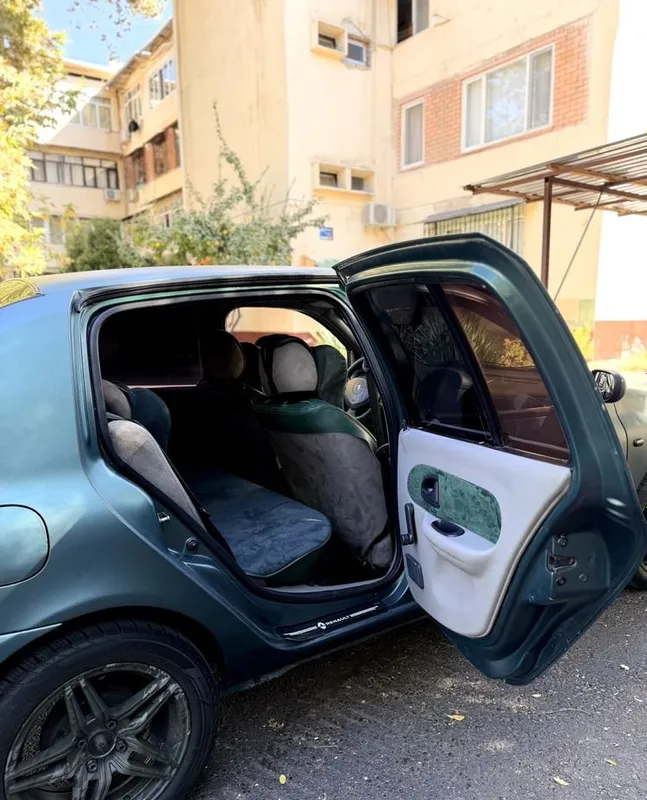 Продаётся Renault Symbol 6