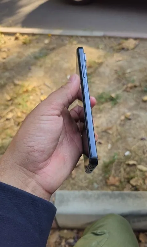 Xiaomi 11 pro 6/128 8 Xiaomi 11 pro 6/128 8