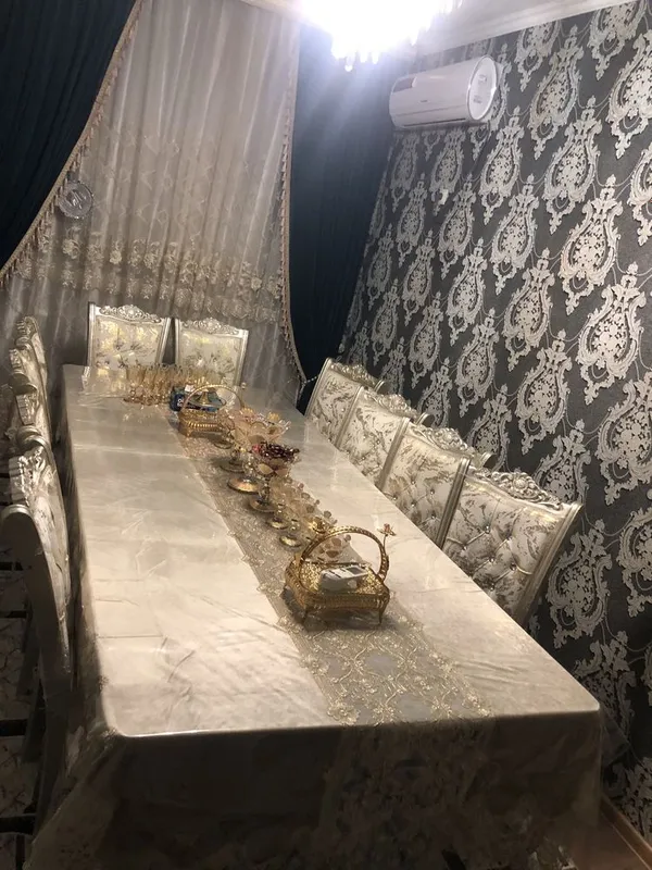 Стол стул сотилади