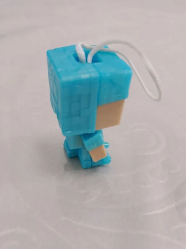 Kinder Joy алмазный чехол Стив 4 Kinder Joy алмазный чехол Стив 4