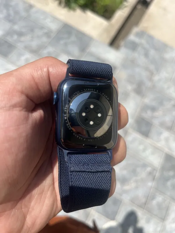 Apple watch 6 series — фото 1