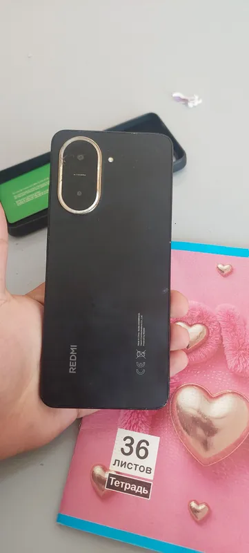 telefon sotiladi narxi bilan kelishamiz 2