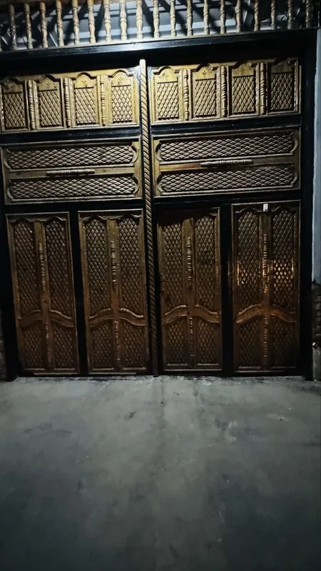 DARVOZA Sirochniga sotiladi 3 DARVOZA Sirochniga sotiladi 3