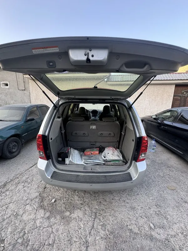 Kia CARNIVAL. extra long. Dizel 4