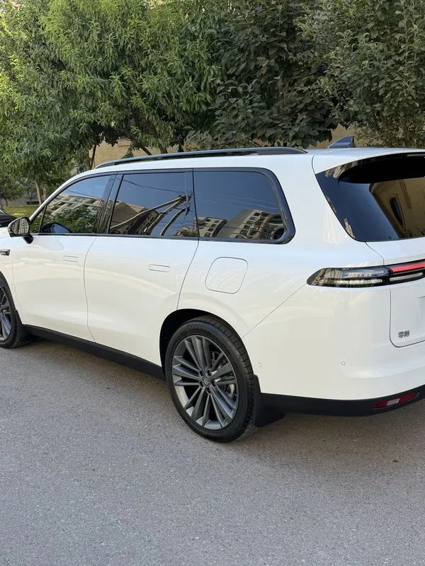 Автомобиль Леапмотор С 16 2 Автомобиль Леапмотор С 16 2