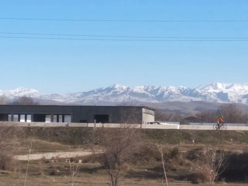 Dam olish hududida dacha sotiladi 7