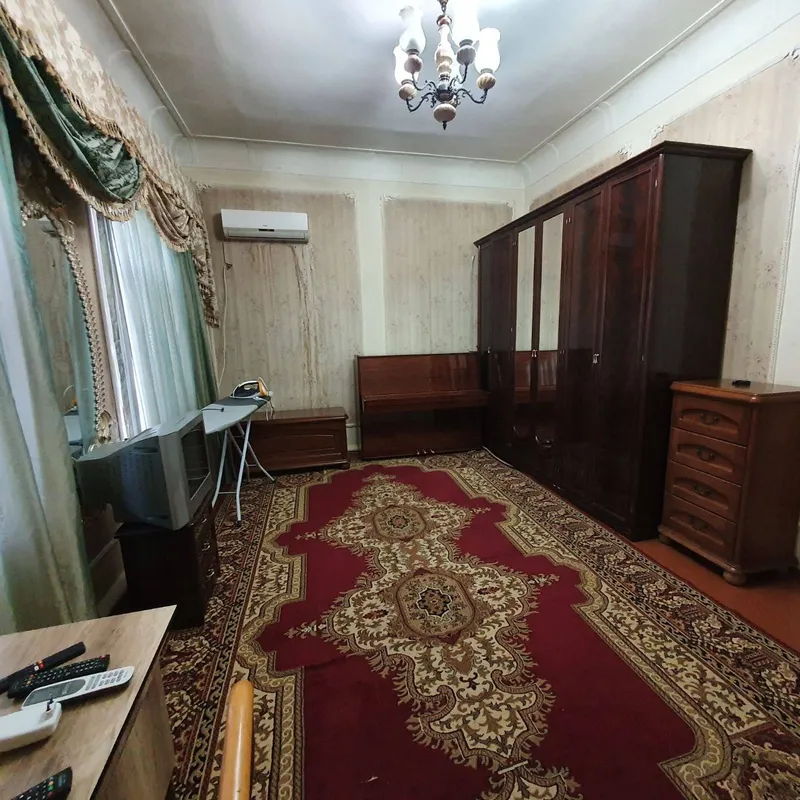 4 sotix uchastkada basseyn, texnika va mebel bilan (tayyor ijarachi) keng 5 xonali uy sotiladi 9